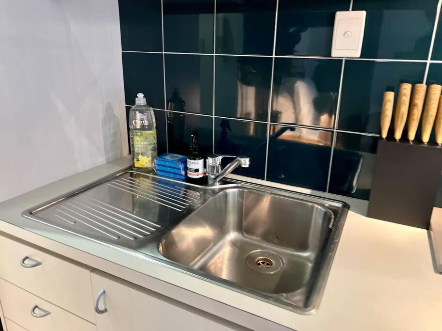 Self Contained Haven In New Farm Appartement Brisbane Buitenkant foto